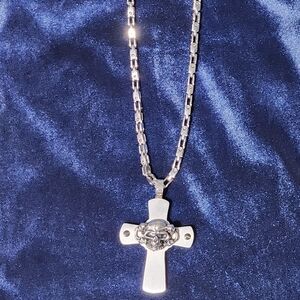 Silver Skull Cross Pendant Necklace